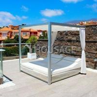 Villa in Spain, Canary Islands, Santa Cruz de Tenerife, 338 sq.m.