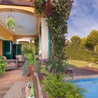 Villa in Spain, Balearic Islands, Palma, 380 sq.m.