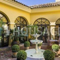 Вилла в Испании, Андалусия, 1023 кв.м.