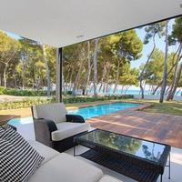Villa in Spain, Balearic Islands, Palma, 485 sq.m.