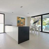 Villa in Spain, Balearic Islands, Palma, 485 sq.m.