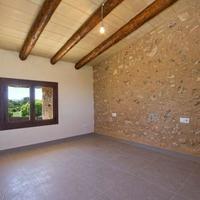 House in Spain, Balearic Islands, Palma, 262 sq.m.