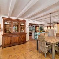 Дом в Испании, Балеарские Острова, Пальма, 420 кв.м.