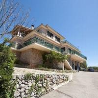 Villa in Spain, Balearic Islands, Palma, 922 sq.m.