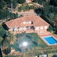 Вилла в Испании, Каталония, Барселона, 550 кв.м.