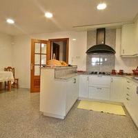 Villa in Spain, Balearic Islands, Palma, 280 sq.m.