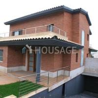 Villa in Spain, Catalunya, Girona, 300 sq.m.