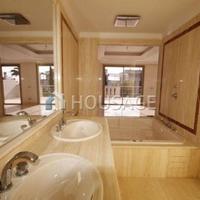 Таунхаус в Испании, Андалусия, 605 кв.м.