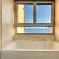 Flat in Spain, Balearic Islands, Palma, 170 sq.m.