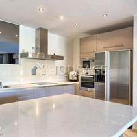 Apartment in Spain, Andalucia, 253 sq.m.