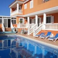 Вилла в Испании, Канарские Острова, Санта-Крус-де-Тенерифе, 270 кв.м.