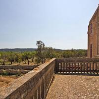 Дом в Испании, Балеарские Острова, Пальма, 1646 кв.м.