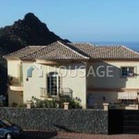 Villa in Spain, Canary Islands, Santa Cruz de Tenerife, 250 sq.m.