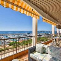 Flat in Spain, Balearic Islands, Palma, 160 sq.m.