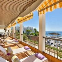 Flat in Spain, Balearic Islands, Palma, 160 sq.m.