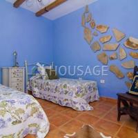 Villa in Spain, Canary Islands, Santa Cruz de Tenerife, 2250 sq.m.
