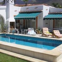 Villa in Spain, Canary Islands, Santa Cruz de Tenerife, 650 sq.m.