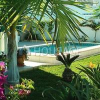 Villa in Spain, Canary Islands, Santa Cruz de Tenerife, 650 sq.m.