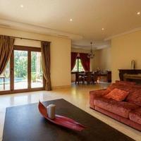 Вилла в Испании, Андалусия, 1108 кв.м.