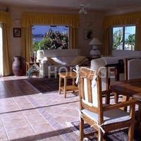 Villa in Spain, Canary Islands, Santa Cruz de Tenerife, 877 sq.m.