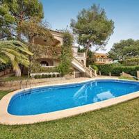 Villa in Spain, Balearic Islands, Palma, 180 sq.m.
