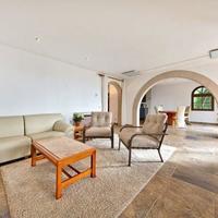 Villa in Spain, Balearic Islands, Palma, 180 sq.m.