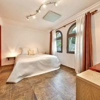 Villa in Spain, Balearic Islands, Palma, 180 sq.m.