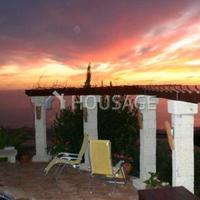 Villa in Spain, Canary Islands, Santa Cruz de Tenerife, 269 sq.m.