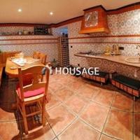 Вилла в Испании, Каталония, Камбрилс, 420 кв.м.