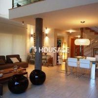 Вилла в Испании, Каталония, Камбрилс