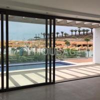 Таунхаус в Испании, Канарские Острова, Санта-Крус-де-Тенерифе, 702 кв.м.