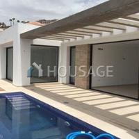 Таунхаус в Испании, Канарские Острова, Санта-Крус-де-Тенерифе, 702 кв.м.