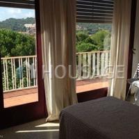 Townhouse in Spain, Catalunya, Girona, 300 sq.m.