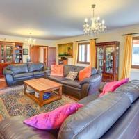 Villa in Spain, Balearic Islands, Palma, 430 sq.m.