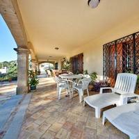 Villa in Spain, Balearic Islands, Palma, 700 sq.m.