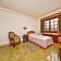 Villa in Spain, Balearic Islands, Palma, 700 sq.m.