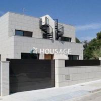 Таунхаус в Испании, Каталония, Камбрилс, 220 кв.м.