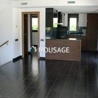 Таунхаус в Испании, Каталония, Камбрилс, 220 кв.м.