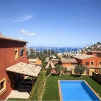 Таунхаус в Испании, Каталония, Жирона, 210 кв.м.