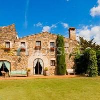 House in Spain, Catalunya, Girona, 774 sq.m.