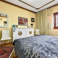 Villa in Spain, Canary Islands, Santa Cruz de Tenerife, 460 sq.m.