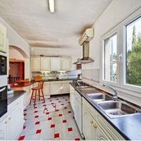 Villa in Spain, Balearic Islands, Palma, 140 sq.m.
