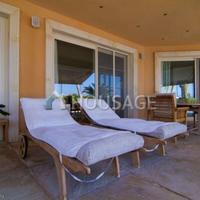 Villa in Spain, Canary Islands, Santa Cruz de Tenerife, 1279 sq.m.