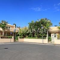 Villa in Spain, Canary Islands, Santa Cruz de Tenerife, 1279 sq.m.