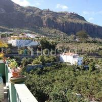 Villa in Spain, Canary Islands, Santa Cruz de Tenerife, 300 sq.m.