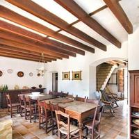 Дом в Испании, Балеарские Острова, Пальма, 2500 кв.м.