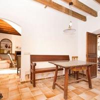 Дом в Испании, Балеарские Острова, Пальма, 2500 кв.м.