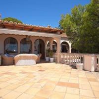 Villa in Spain, Balearic Islands, Palma, 612 sq.m.
