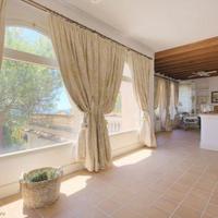 Villa in Spain, Balearic Islands, Palma, 612 sq.m.