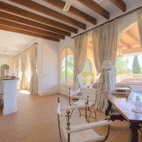 Villa in Spain, Balearic Islands, Palma, 612 sq.m.